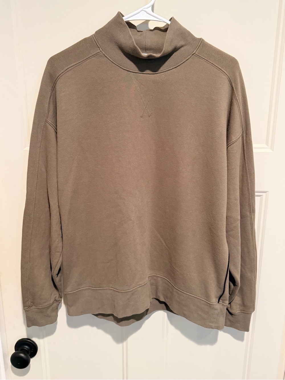 Evereve Mock Neck Sweater - Taupe S
